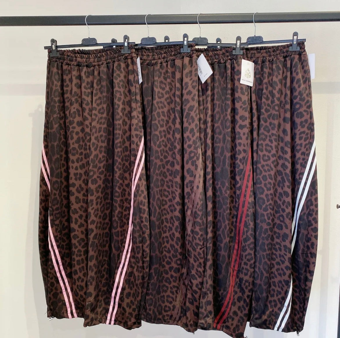 PANTALONE LEOPARDATO