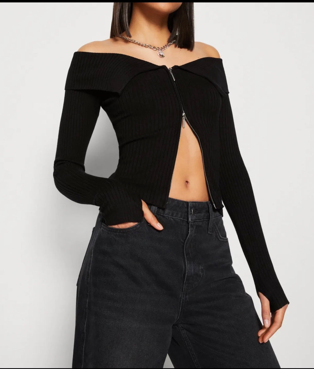 TOP IN MAGLIA CON ZIP