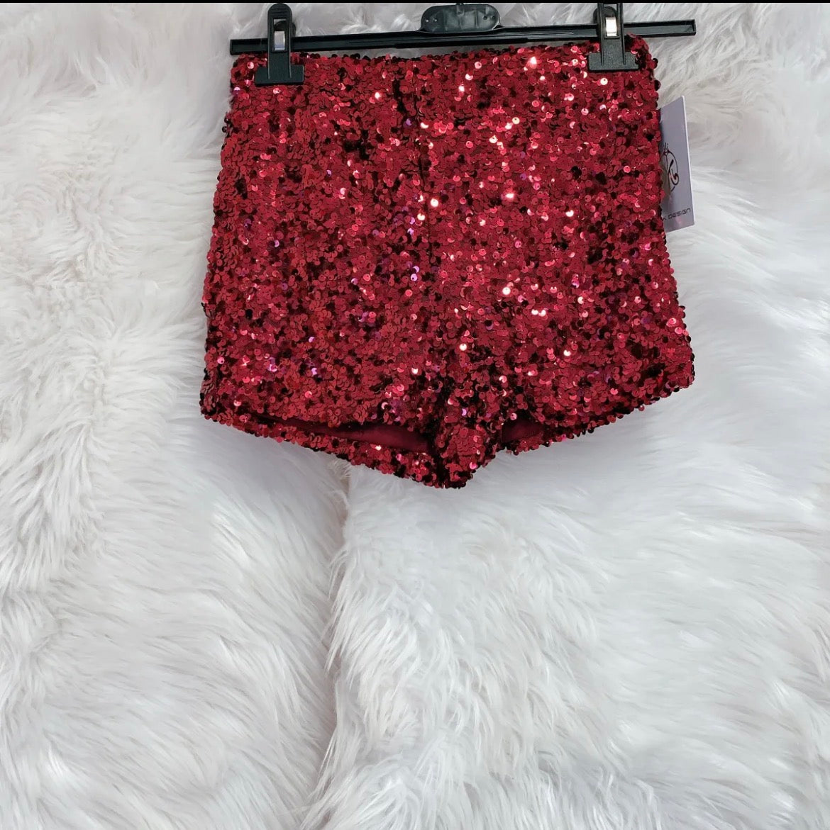 PANTALONCINO CON PALLETTES